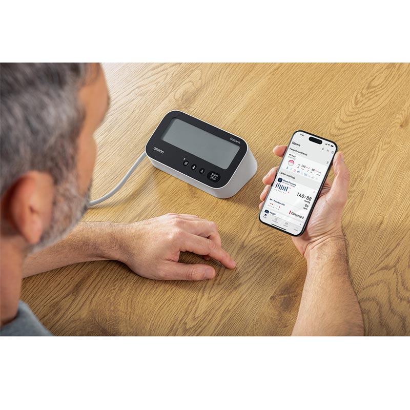 OMRON M4 Connect AFib Oberarm-Blutdruckgerät 1 St